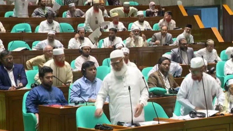 সংসদ থেকে বিরোধী দলের ওয়াকআউট