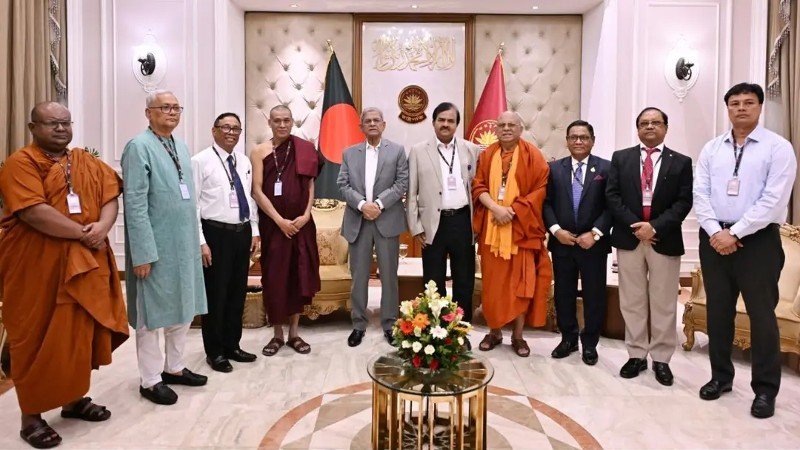 সংখ্যালঘুদের অধিকার নিশ্চিতে জাতীয় কমিটি গঠনের পরামর্শ রাষ্ট্রপতির
