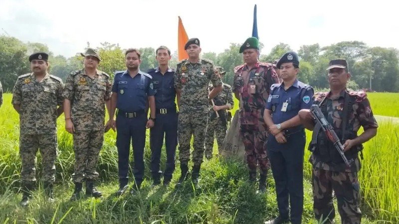 দুই বাংলাদেশি পুলিশ সদস্যকে ফেরত আনলো বিজিবি