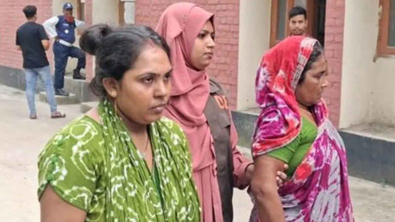 মাগুরায় ৪ হাজার পিস ইয়াবা ও ৬ লাখ টাকাসহ ২ নারী গ্রেপ্তার
