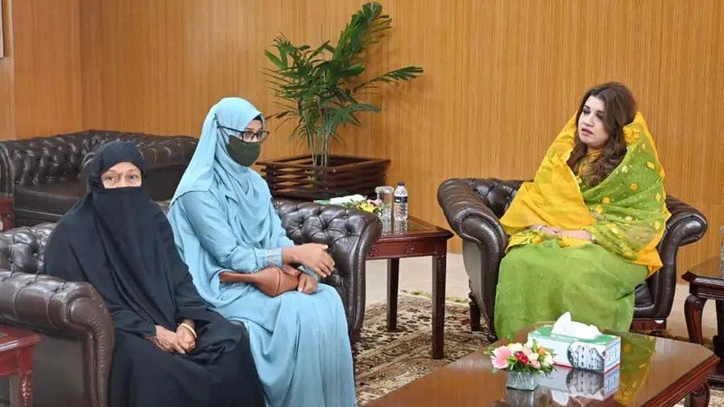 পররাষ্ট্র প্রতিমন্ত্রীর সঙ্গে সৌদিতে নিহত প্রবাসীর পরিবারের সদস্যদের সাক্ষাৎ
