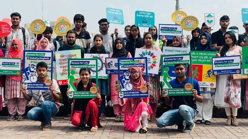 জাতীয় নিরাপদ সড়ক দিবসে দুর্ঘটনার সেন্ট্রাল ডাটাবেজ প্রতিষ্ঠার দাবি তরুণদের