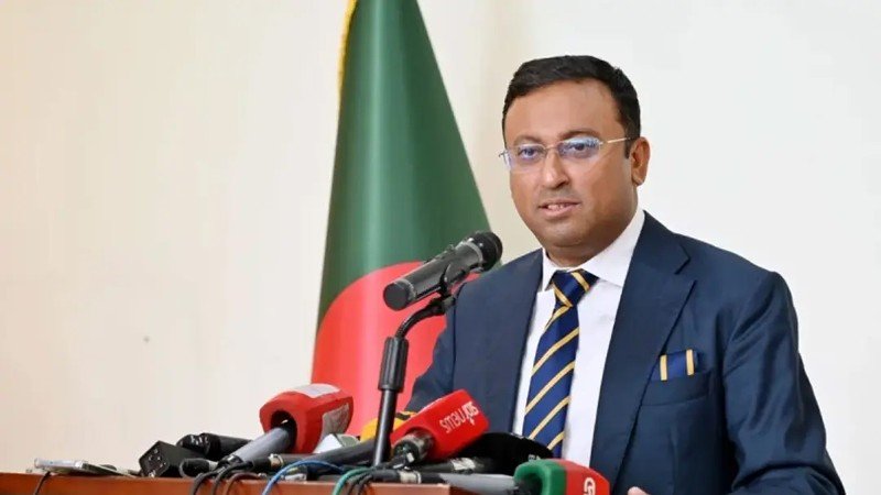 বিদেশি সহায়তার ওপর নির্ভর করে নয়, নিজের পায়ে দাঁড়াতে চায় বাংলাদেশ
