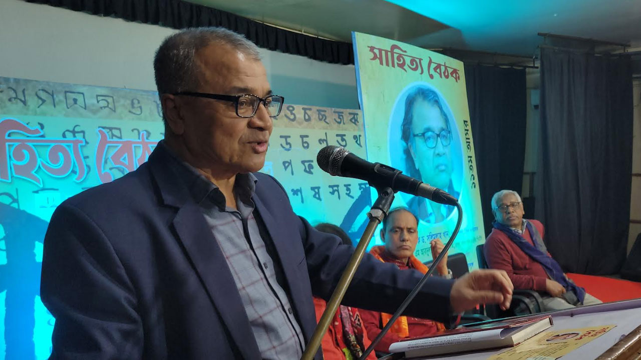 দেশ এখন একটা অজানা অবস্থার মধ্যে আছে : সলিমুল্লাহ খান