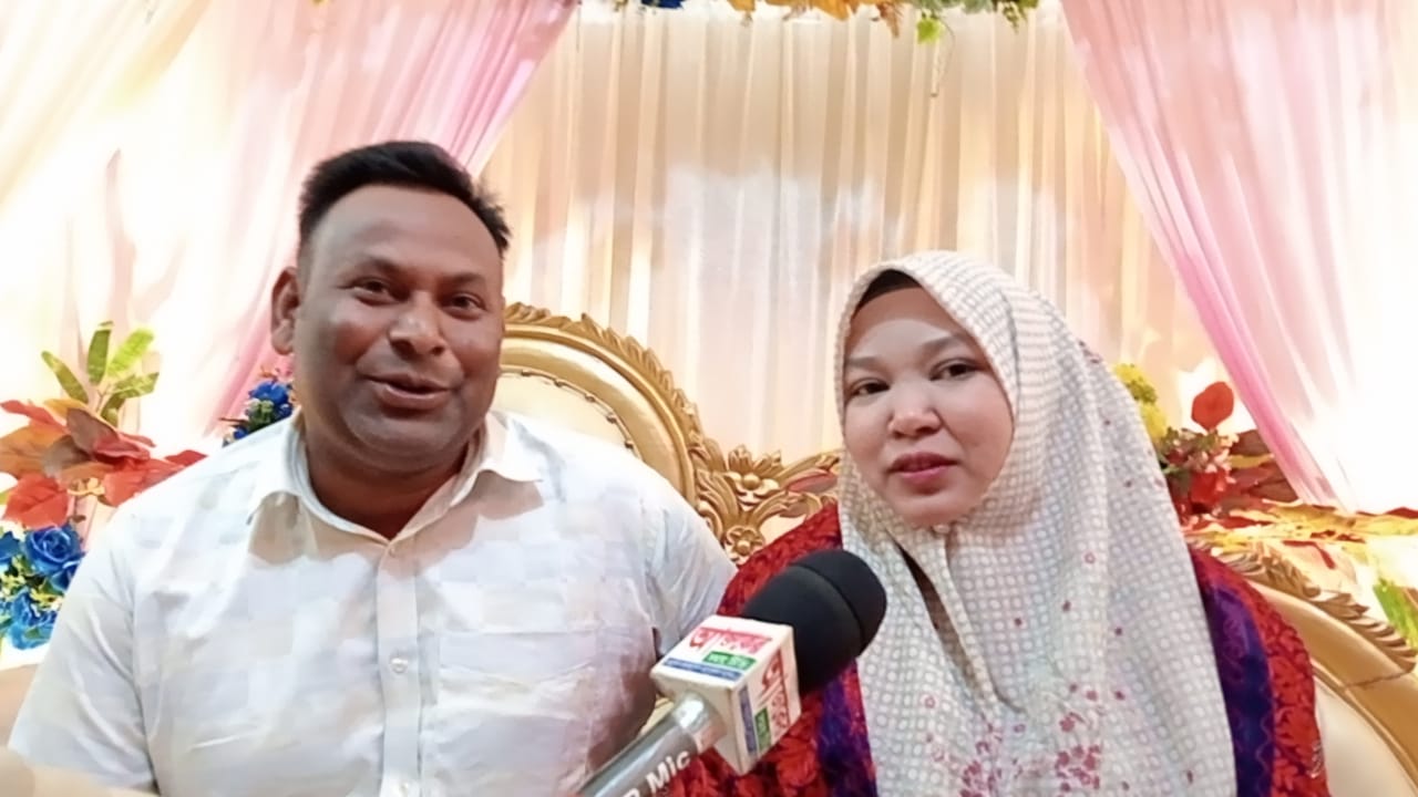 প্রেমের টানে মালোশিয়া থেকে গুরুদাসপুরে