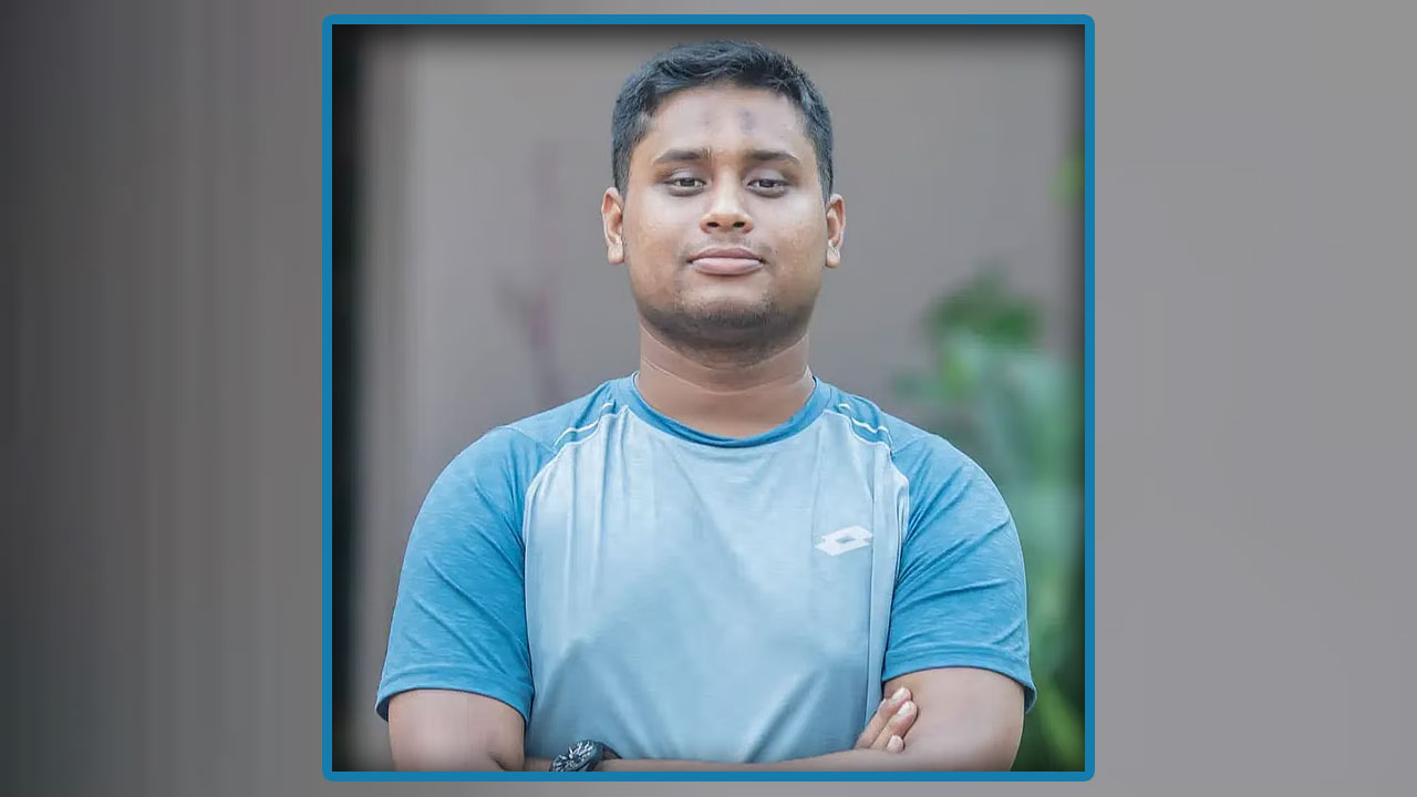 আপনার এই গালির স্বাধীনতার জন্যই আন্দোলন করেছিলাম : হাসনাত