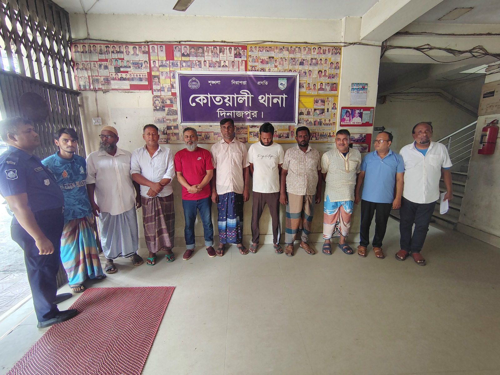 “দিনাজপুরে ৩৫ জন ফ্যাসিষ্ট দোসরসহ ১০৮ জন গ্রেফতার”